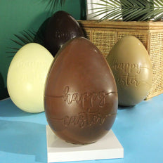 Easter creation, happy easter egg, dark milk or white, Chocolaterie RG